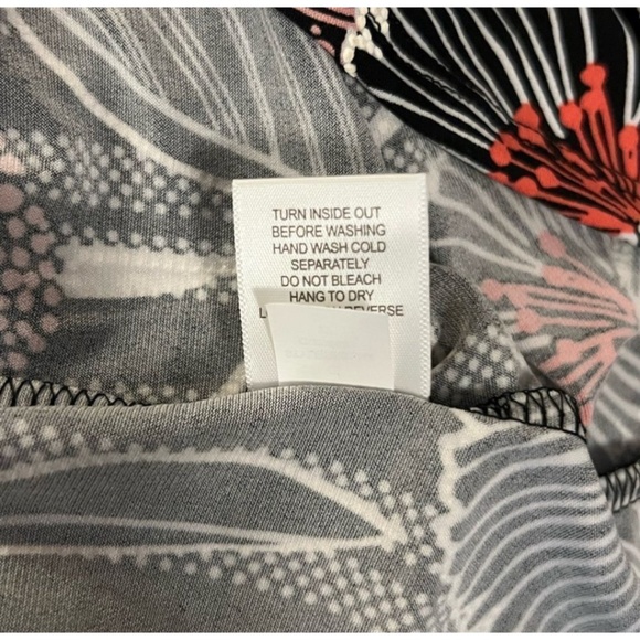 Bold Robbie Bee Plus Mod Floral Print Textured Wrap Dress Size M (Fits Like 1X) - Picture 7 of 7